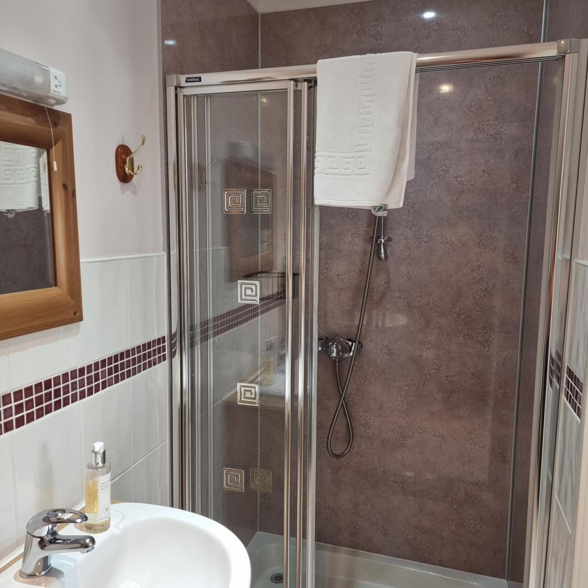 Hotel Loch View, Lairg Habitación foto